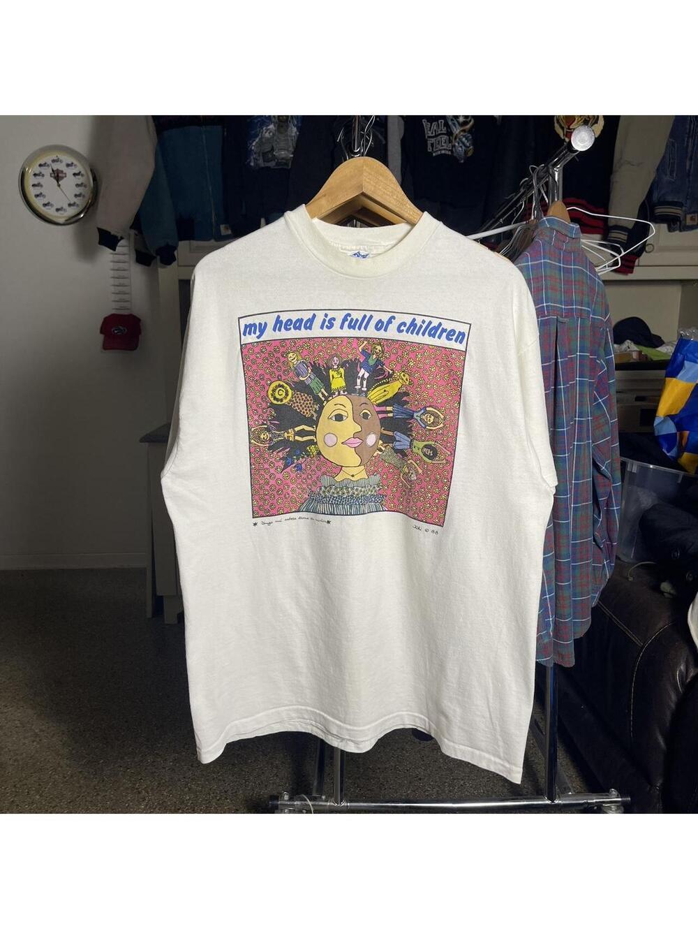 Vintage 90s Kiki Suarez Art T Shirt